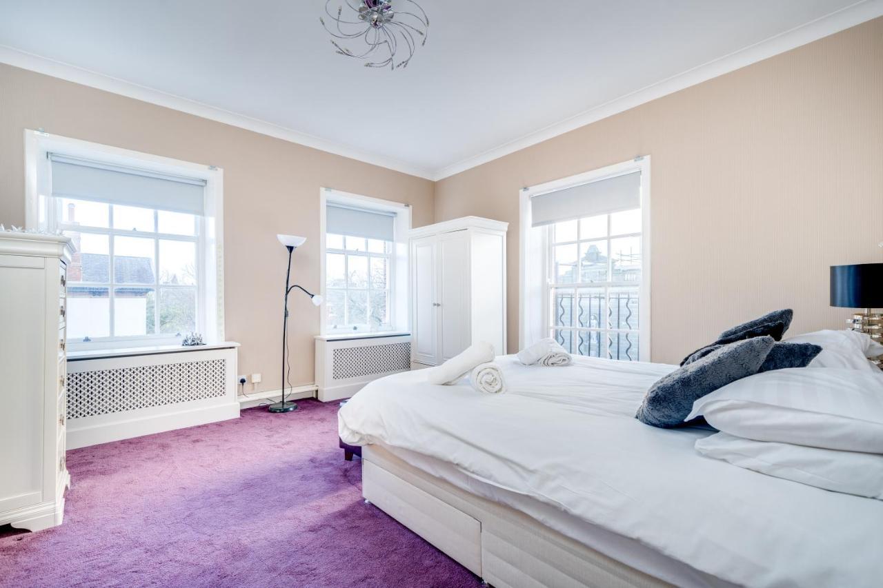 Wakefield Town House Villa ภายนอก รูปภาพ